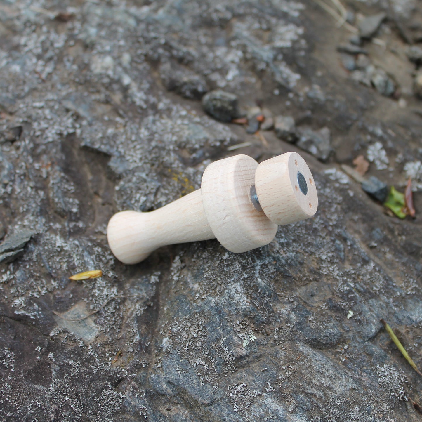 Porte-aiguilles en bois Filges