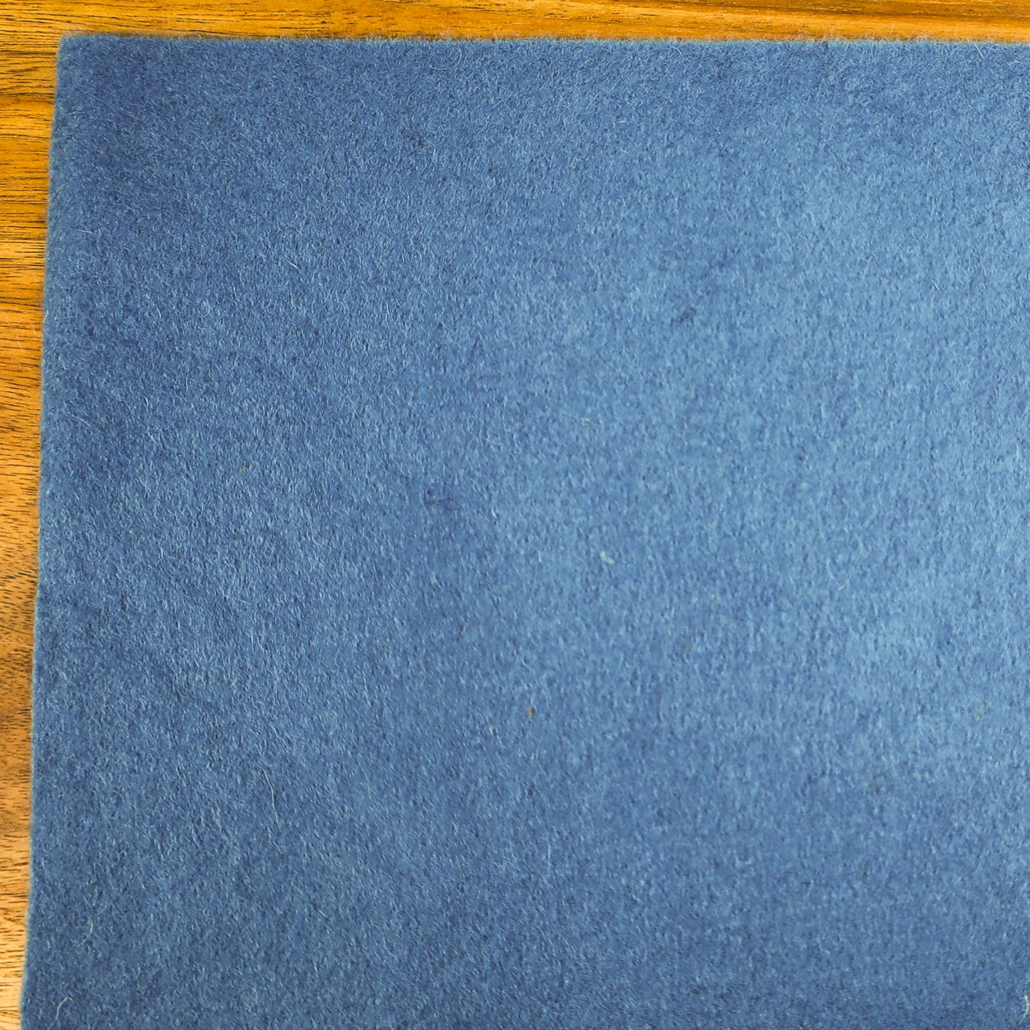 Feutre de laine teinté végétal Filges