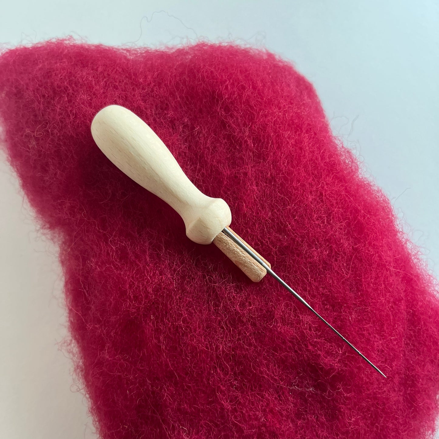 Porte-aiguilles en bois Filges