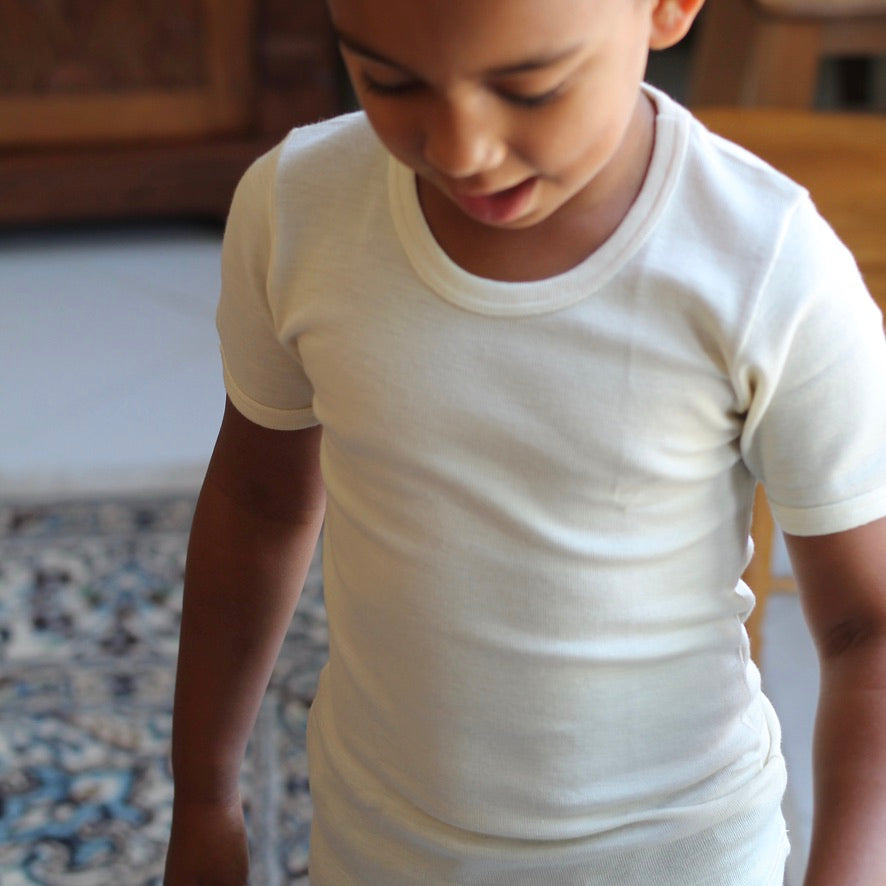 Kid's Short Sleeve Thermal Shirt: Warm and Thin Base Layer Top, Organic  Merino Wool Silk, Sizes 2-15 Years 7-8 Years Natural