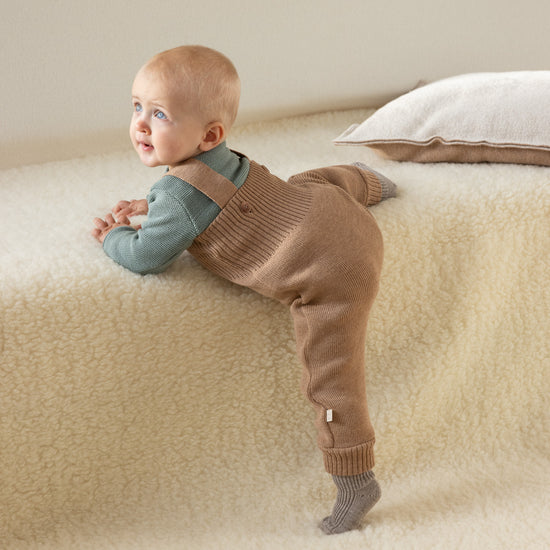 Disana Baby/Toddler Pants with Straps, Knitted Merino: PRE-ORDER