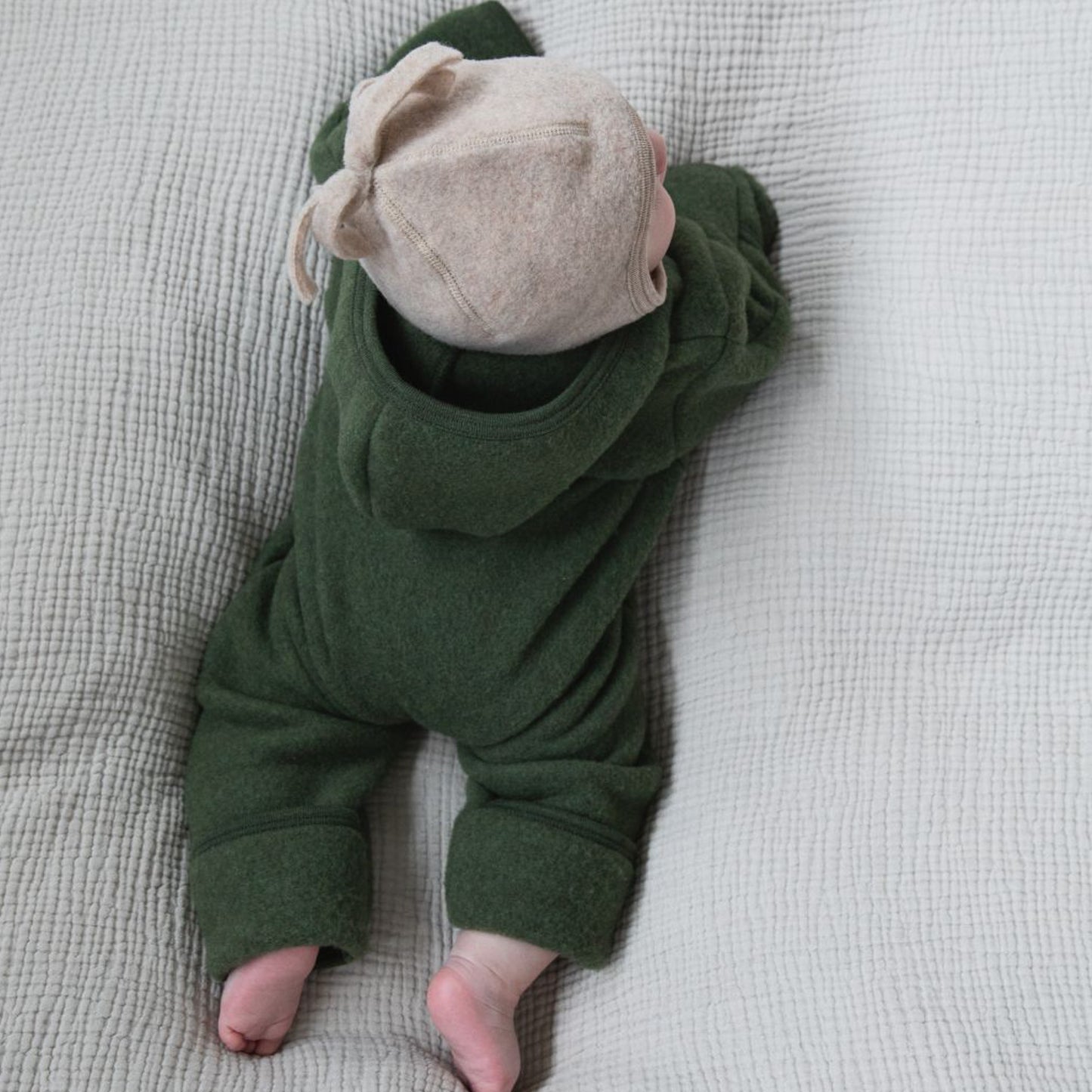 Salopette pour bébé/jeune enfant Engel avec boutons, polaire en laine : PRÉCOMMANDE
