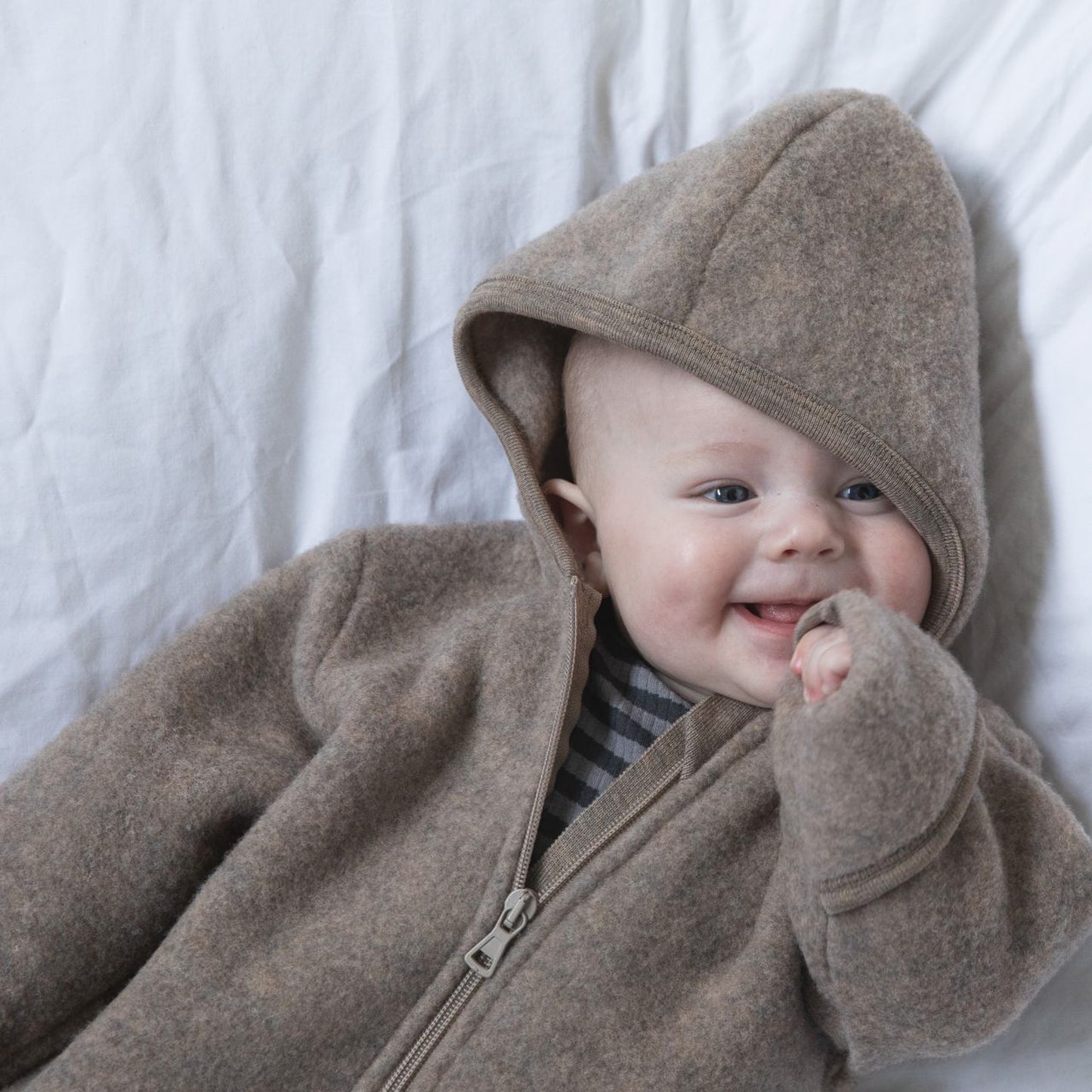 Salopette pour bébé/jeune enfant Engel avec boutons, polaire en laine : PRÉCOMMANDE