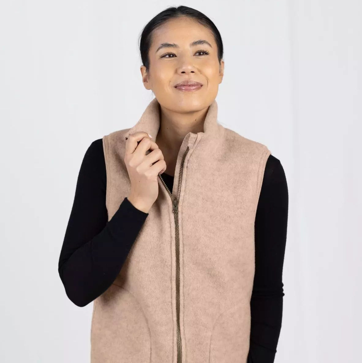 Engel Women's Fleece Relaxed Fit Vest: PRE-ORDERN ONLY
