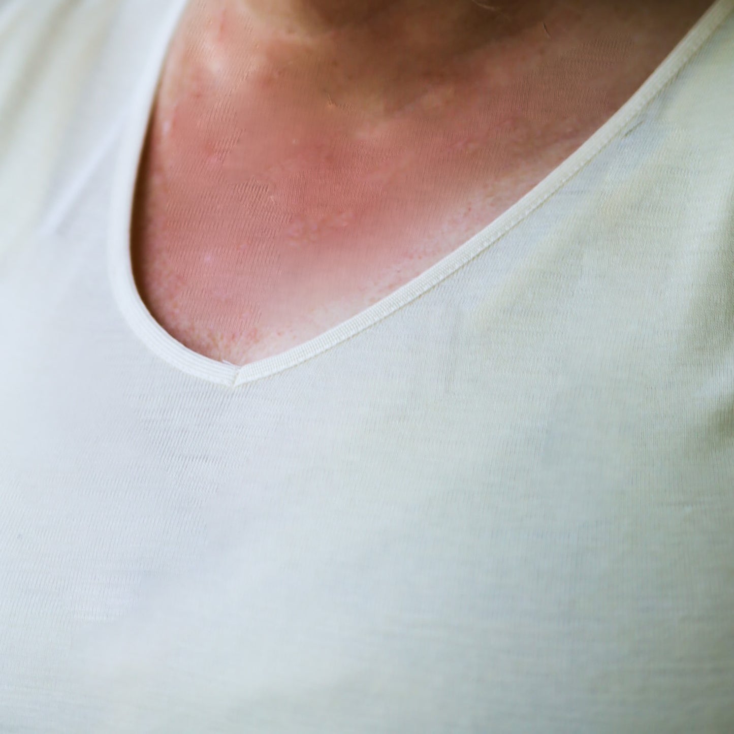 Hocosa Women Tank, Sleeveless, V-neck , Wool/Silk, Natural