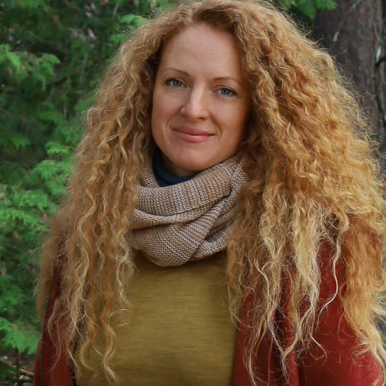 Disana Loop Scarf, Merino Wool – Warmth and Weather