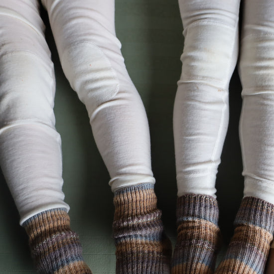 Hocosa Child Legging with Cuff, Merino Wool, with Knee Patches, Natural