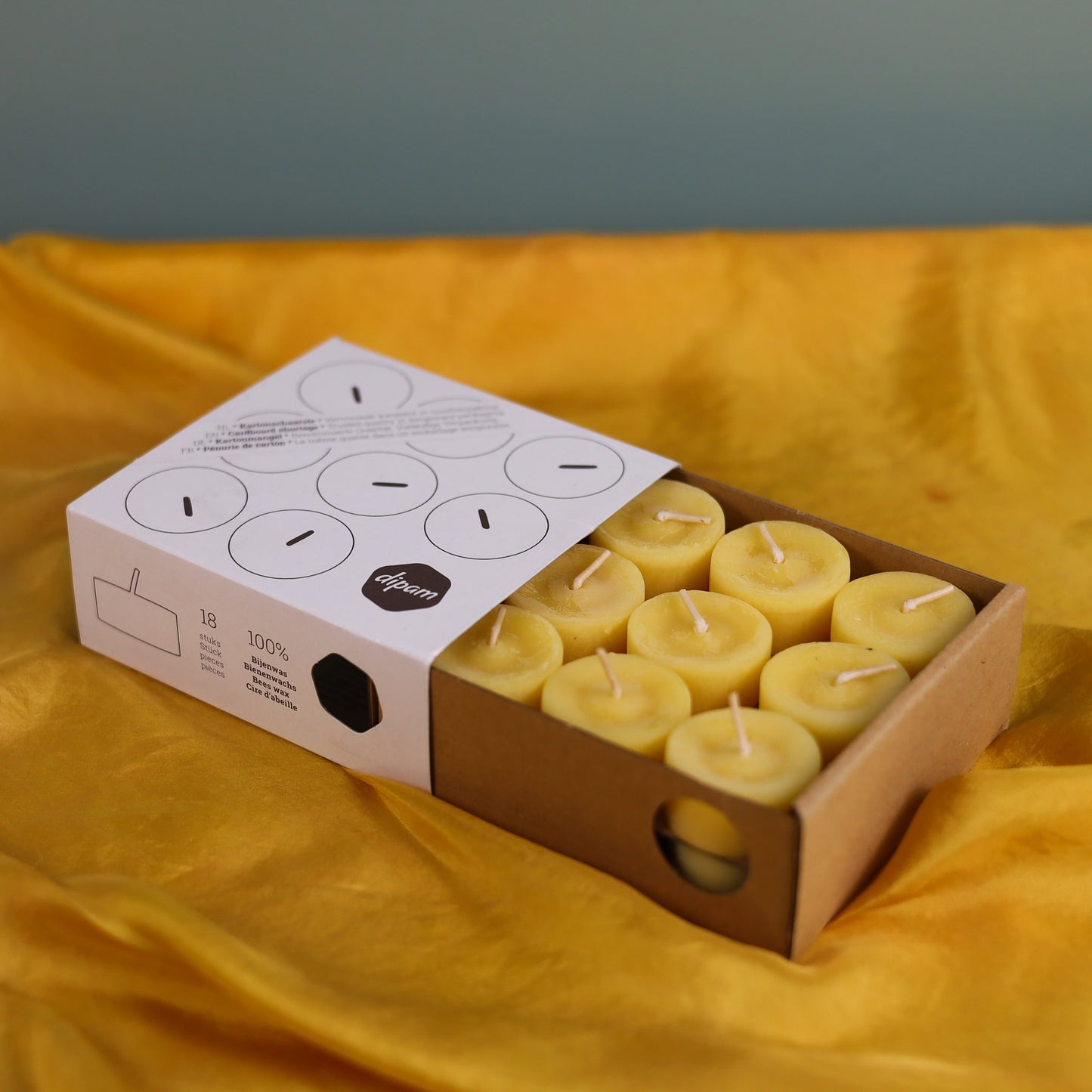 Dipam Beeswax Tealights- 18 pieces