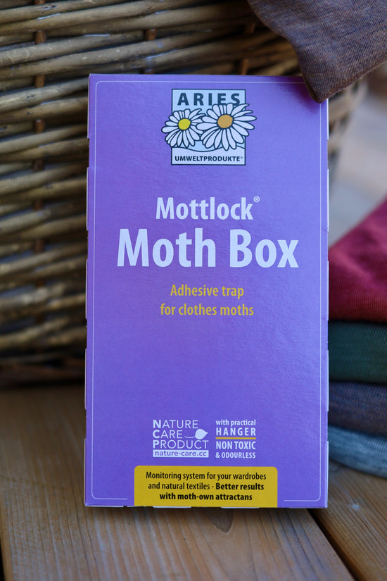 Aries Mottlock Moth Box - Piège adhésif pour les mites des vêtements